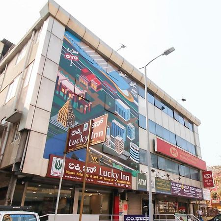Capital O 71729 Lucky Inn Bangalore Bagian luar foto