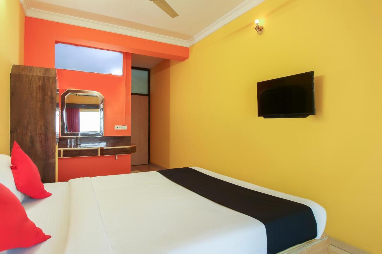 Capital O 71729 Lucky Inn Bangalore Bagian luar foto