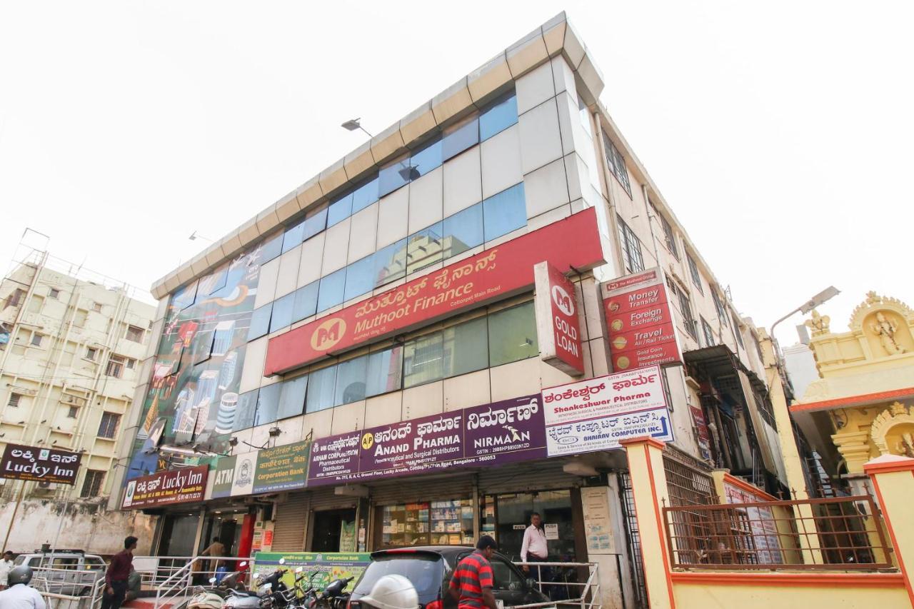 Capital O 71729 Lucky Inn Bangalore Bagian luar foto