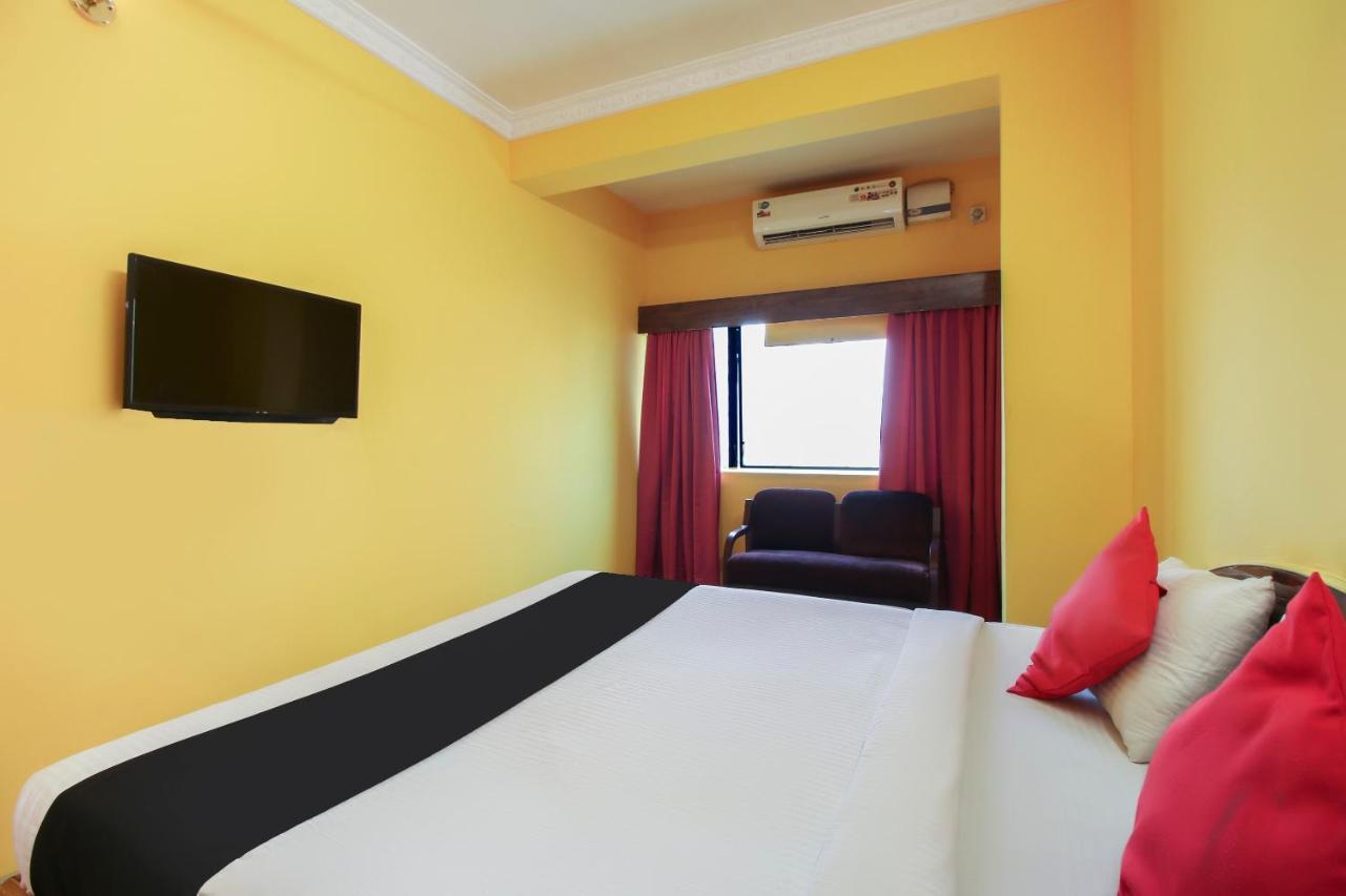 Capital O 71729 Lucky Inn Bangalore Bagian luar foto