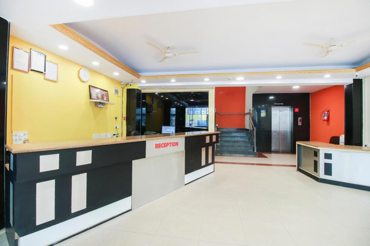 Capital O 71729 Lucky Inn Bangalore Bagian luar foto